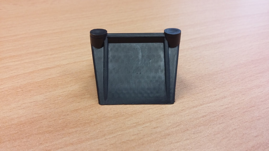 Plastic Edge Protector Embossed Recycled Copolymer 28mm x 25mm Black 2000 per Box